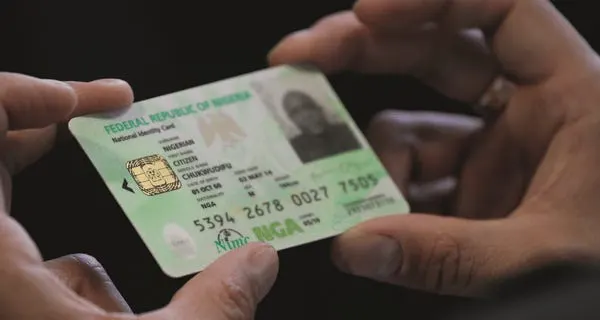 Cryptovision E-ID Dokumente